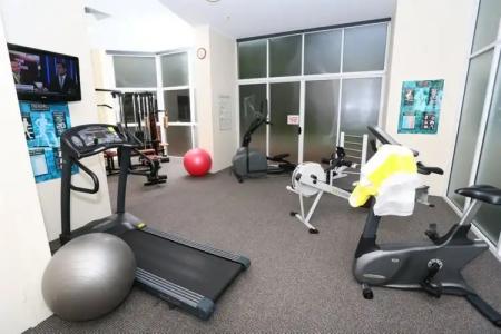 Oscar On Main Beach Resort - 18