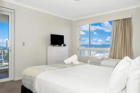 Oscar On Main Beach Resort - 107