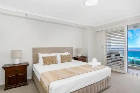 Oscar On Main Beach Resort - 223