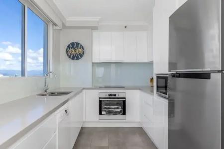 Oscar On Main Beach Resort - 113