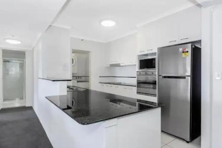 Oscar On Main Beach Resort - 156