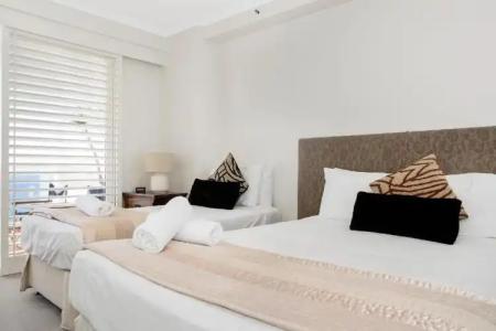 Oscar On Main Beach Resort - 224