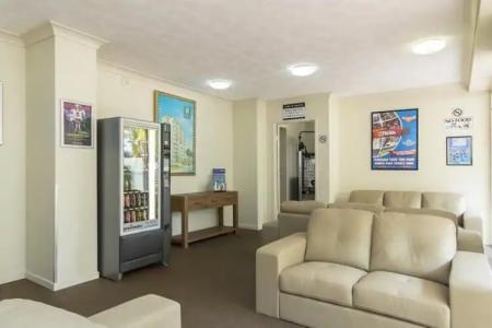 Palazzo Colonnades - 12