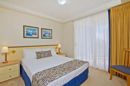 Palazzo Colonnades - 61