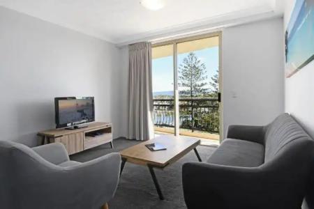 Palazzo Colonnades - 139