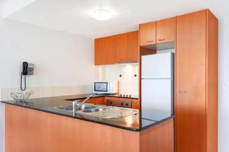 Palazzo Colonnades - 145