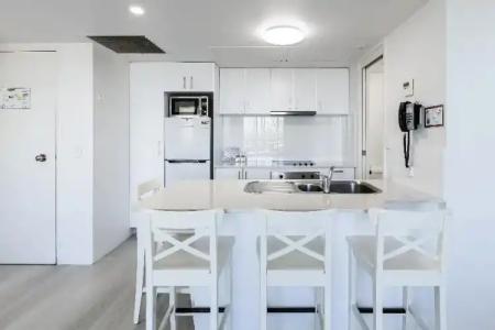 Palazzo Colonnades - 132