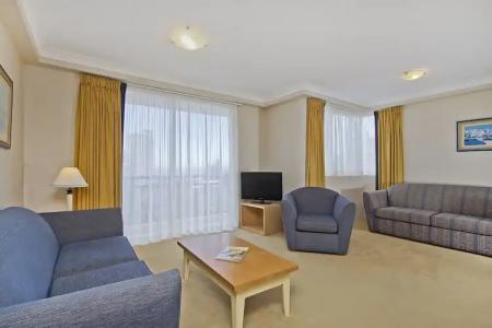 Palazzo Colonnades - 106