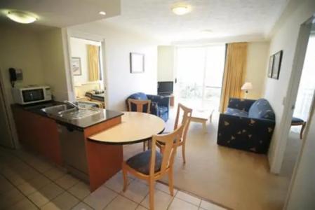 Palazzo Colonnades - 112