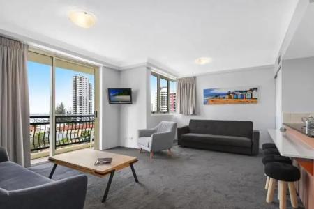 Palazzo Colonnades - 138