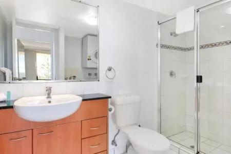 Palazzo Colonnades - 146