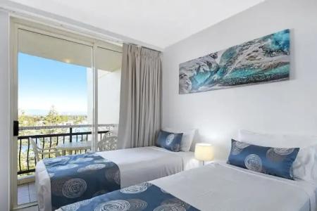 Palazzo Colonnades - 175