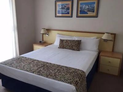 Palazzo Colonnades - 2