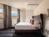 Terrace Double Open Suite