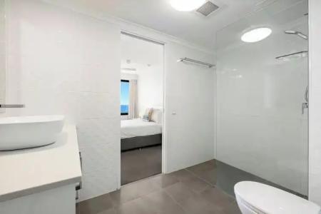 South Pacific Plaza - Official - 88