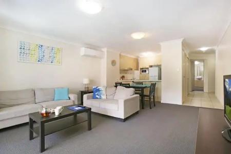 Sandcastles On The Broadwater - 53