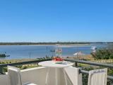 3 Bedrooms Apartment with balcony