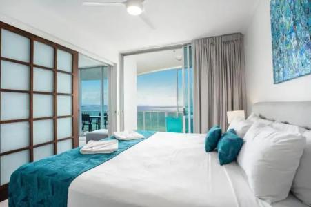 Reflection on the Sea - 85