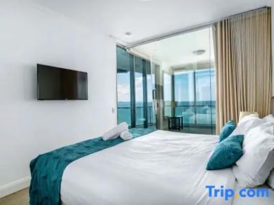 Reflection on the Sea - 152