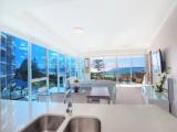 3 Bedrooms Apartment with ocean view