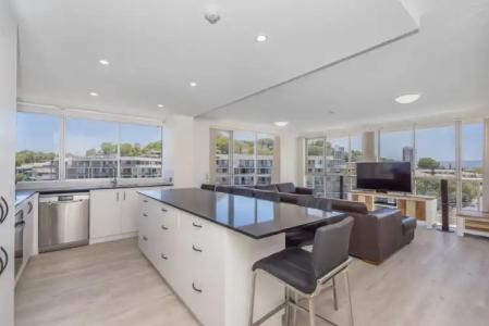Burleigh Beach Tower - 111