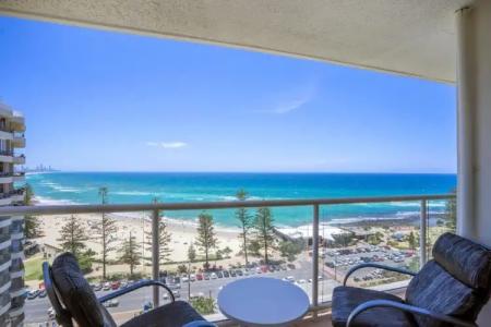 Burleigh Beach Tower - 56