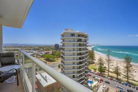 Burleigh Beach Tower - 50