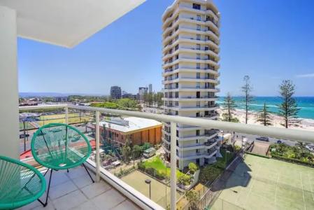 Burleigh Beach Tower - 65