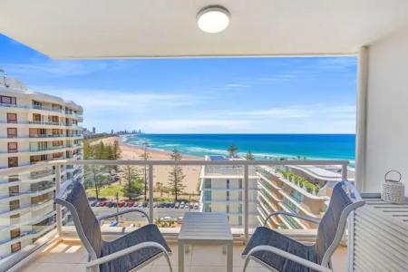 Burleigh Beach Tower - 118