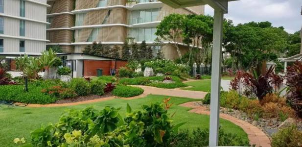 Burleigh Beach Tower - 147