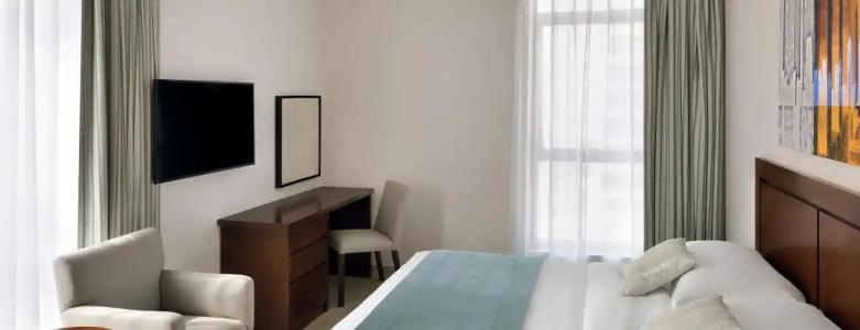 Mövenpick & Apartments Bur Dubai - 130