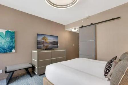 Zoe Fisherman's Wharf - 42