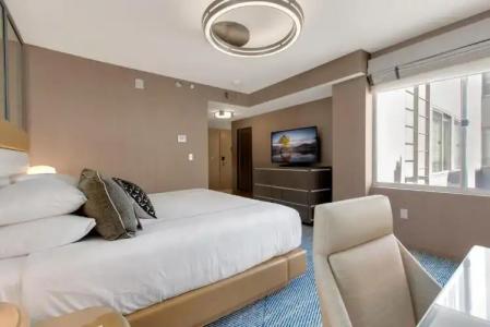 Zoe Fisherman's Wharf - 43