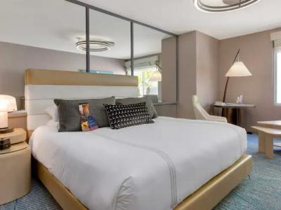 Zoe Fisherman's Wharf - 54