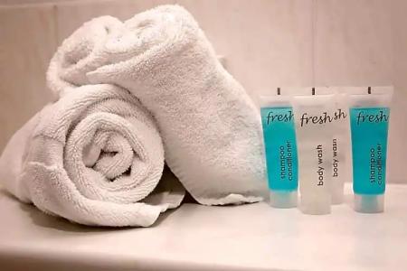 Outrigger Burleigh - 123