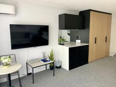 Outrigger Burleigh - 170