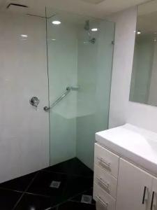 Outrigger Burleigh - 140