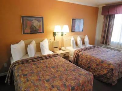 Inn at Golden Gate - 2