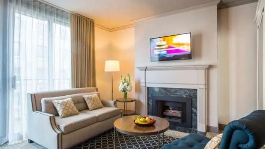 Warwick San Francisco - 72