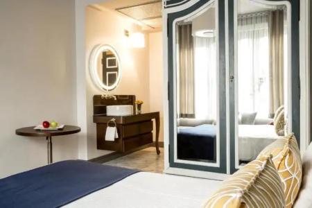 Warwick San Francisco - 58