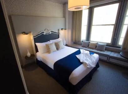 Warwick San Francisco - 26