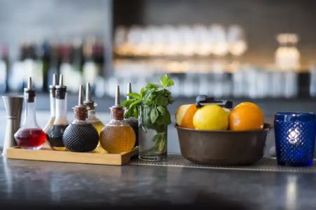 Warwick San Francisco - 9