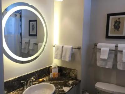 Warwick San Francisco - 20