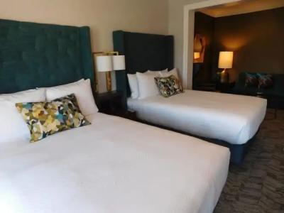 Courtyard by Marriott San Francisco Downtown/Van Ness Ave - 2