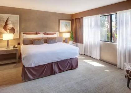 Luxe Sunset Boulevard - 38