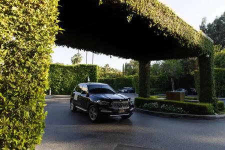 Luxe Sunset Boulevard - 25