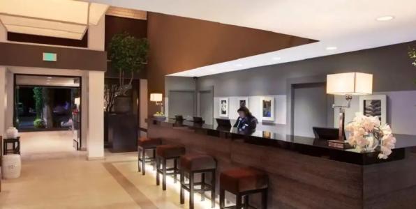 Luxe Sunset Boulevard - 31