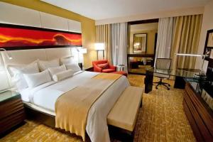 The L.A. Grand Hotel Downtown, Los Angeles
