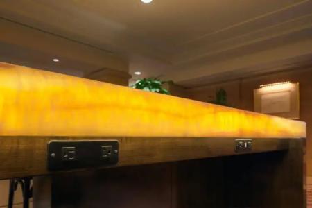 Hilton Los Angeles Airport - 16