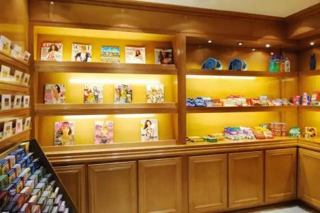 Beverly Hills Plaza & Spa - 10